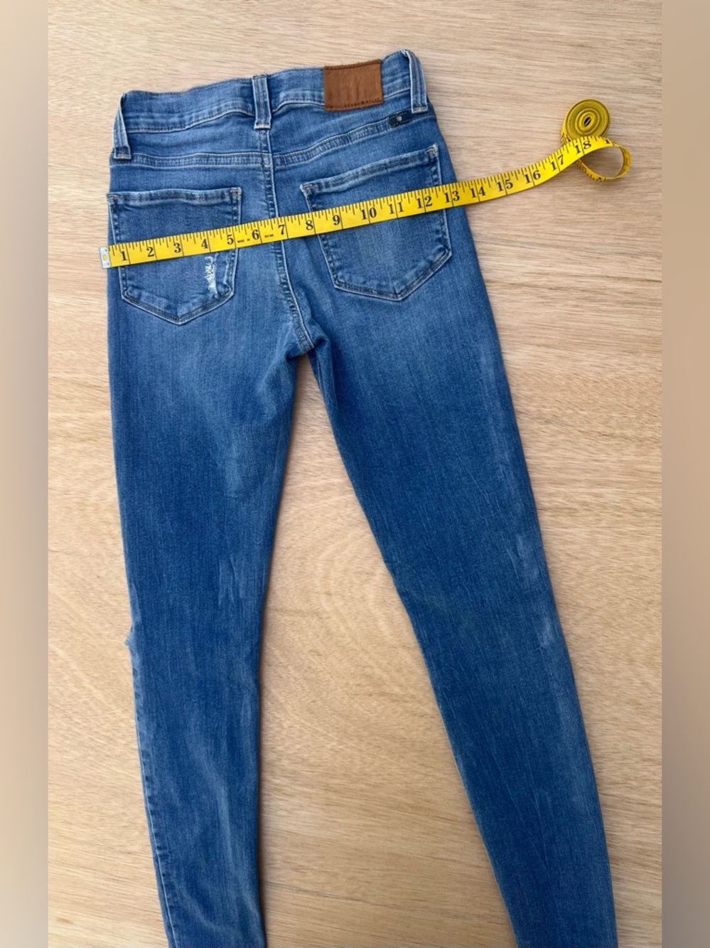 Lucky Brand Low Rise Medium Blue Wash Distressed Skinny Jeans 24 Y2K Festival - Picture 9 of 11